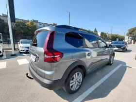 Dacia Jogger 1.6 E-Tech Full Hybrid 140/(6+ 1)места, снимка 7