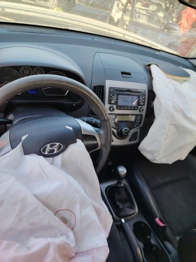 Hyundai I30 1.6crd , 1.6i - 5 € / 9.78 лв. - 81340652 6