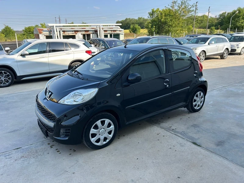 Peugeot 107 1.0i 130000km* Facelift* UNIKAT* , снимка 3 - Автомобили и джипове - 31335924