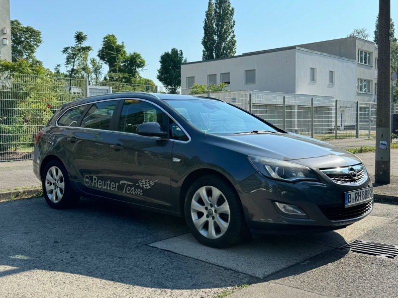 Opel Astra, снимка 2 - Автомобили и джипове - 46414624