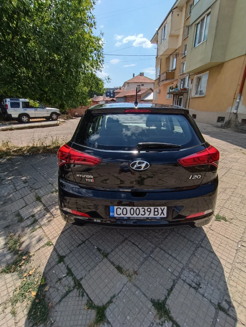 Hyundai I20, снимка 9 - Автомобили и джипове - 47088173