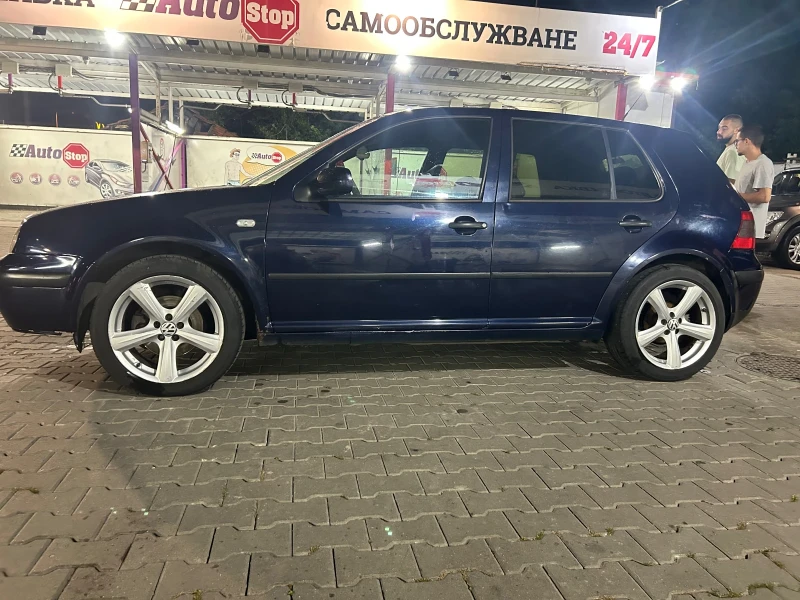 VW Golf 4, снимка 8 - Автомобили и джипове - 47460700