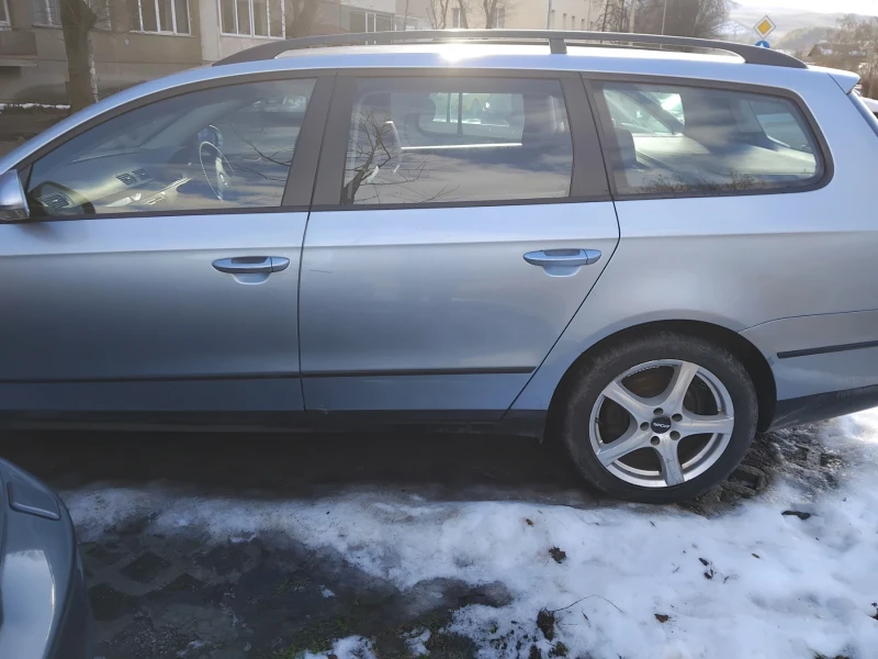 VW Passat, снимка 3 - Автомобили и джипове - 48620792