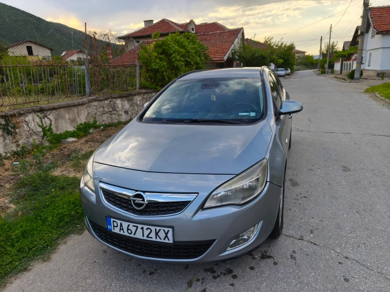 Opel Astra J