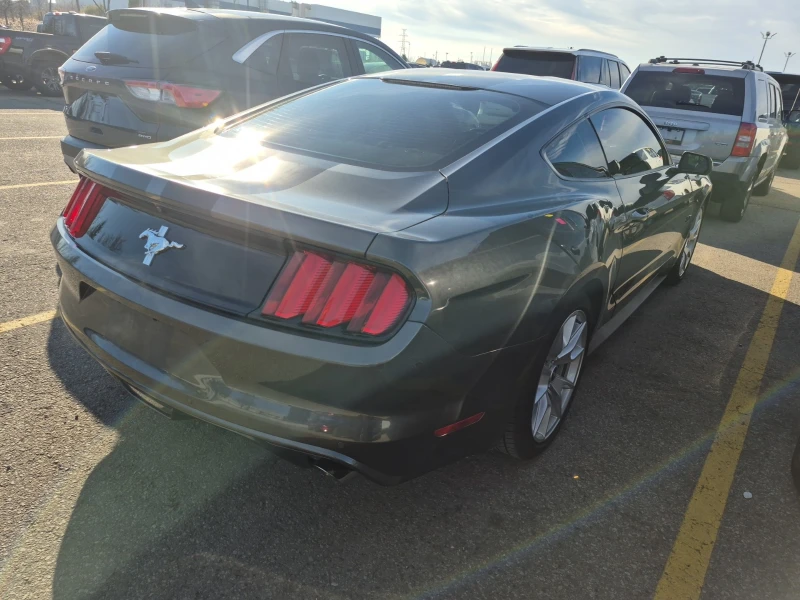 Ford Mustang * CARFAX * БЕЗ ПЪРВОНАЧАЛНА ВНОСКА, снимка 3 - Автомобили и джипове - 52693882