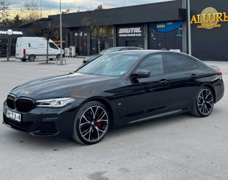 BMW 530  FACE M Sport Hybrid, снимка 2 - Автомобили и джипове - 53466769