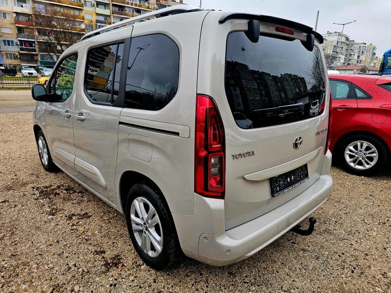Toyota Proace City 1.2i TURBO/BENZIN/LUXURI, снимка 3 - Автомобили и джипове - 53500935