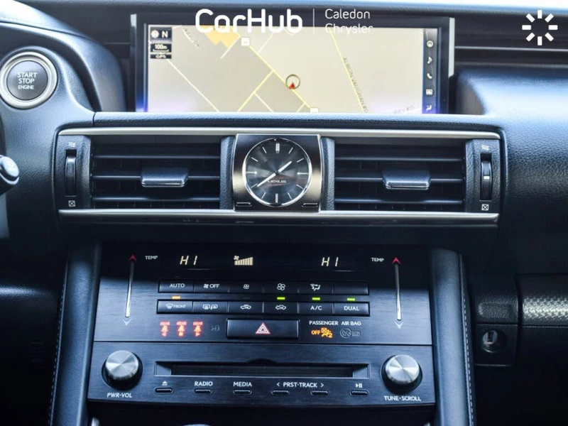 Lexus IS 300 AWD F SPORT* CARFAX* АвтоКредит* (ЦЕНА ДО БГ), снимка 13 - Автомобили и джипове - 53515013