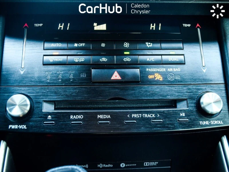 Lexus IS 300 AWD F SPORT* CARFAX* АвтоКредит* (ЦЕНА ДО БГ), снимка 11 - Автомобили и джипове - 53515013