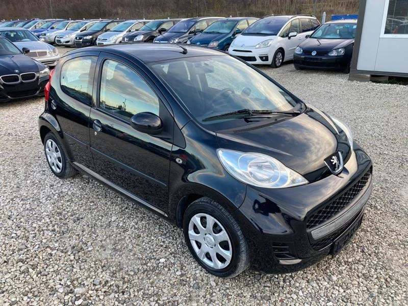 Peugeot 107 130000km, Facelift, UNIKAT, снимка 13 - Автомобили и джипове - 31335924