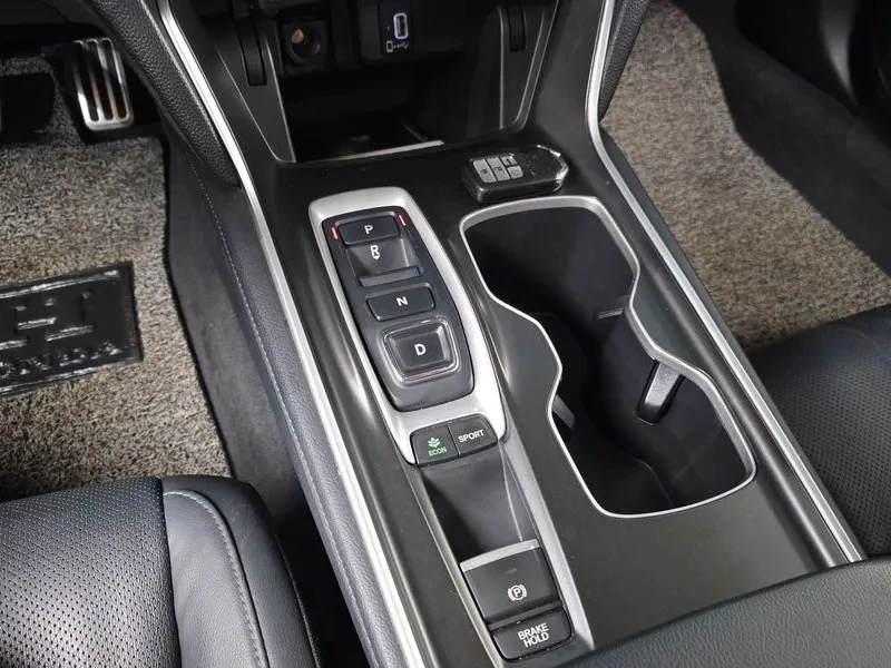 Honda Accord ������� ���� 2.0� �����  | Mobile.bg � ����������� 8