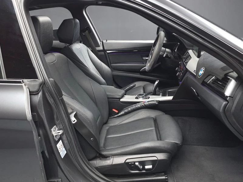BMW 320 GT 320d M Sport Premium| 190к.с.| ВКЛ.ТЕХНОТЕСТ, снимка 11 - Автомобили и джипове - 55616182
