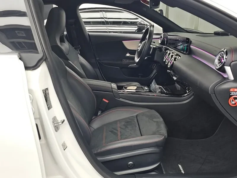 Mercedes-Benz CLA 4Matic Amg Line, снимка 11 - Автомобили и джипове - 56085120