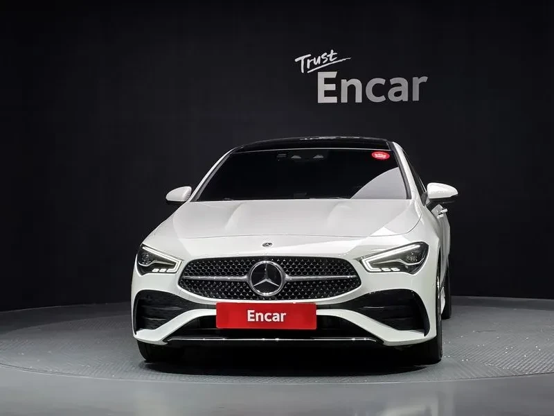 Mercedes-Benz CLA 4Matic Amg Line, снимка 3 - Автомобили и джипове - 56085120