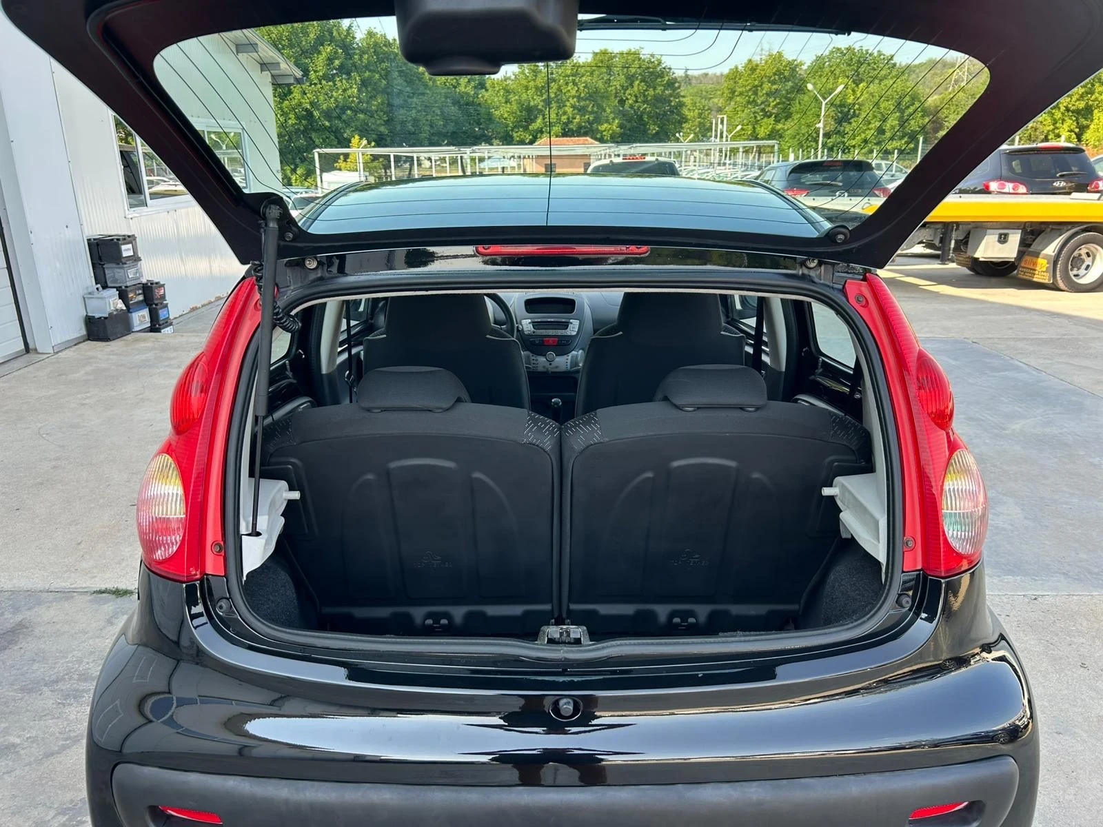 Peugeot 107 1.0i 130000km* Facelift* UNIKAT*  | Mobile.bg   15