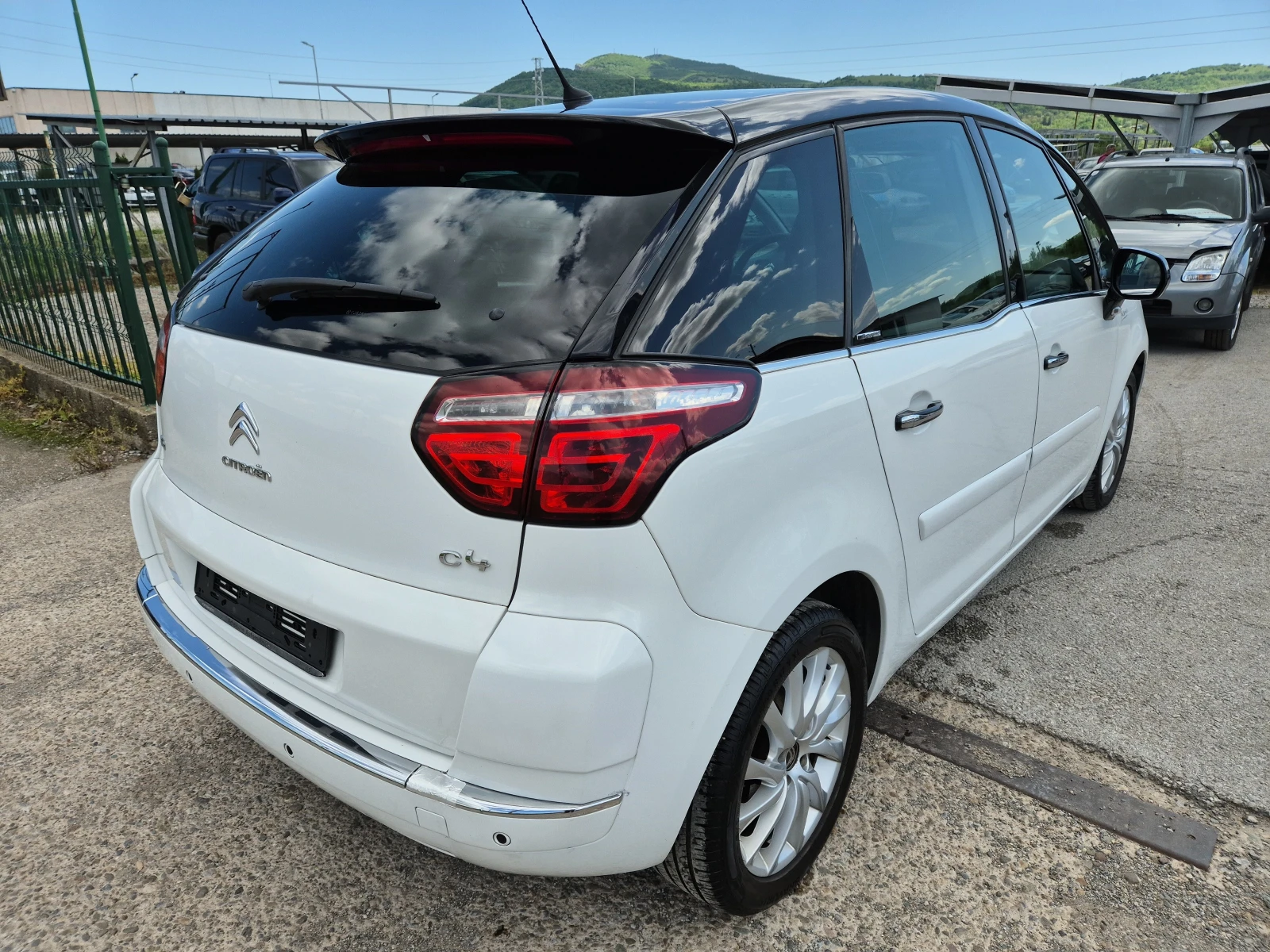 Citroen C4 Picasso 1.6 hdi 112к автомат  италия - изображение 4