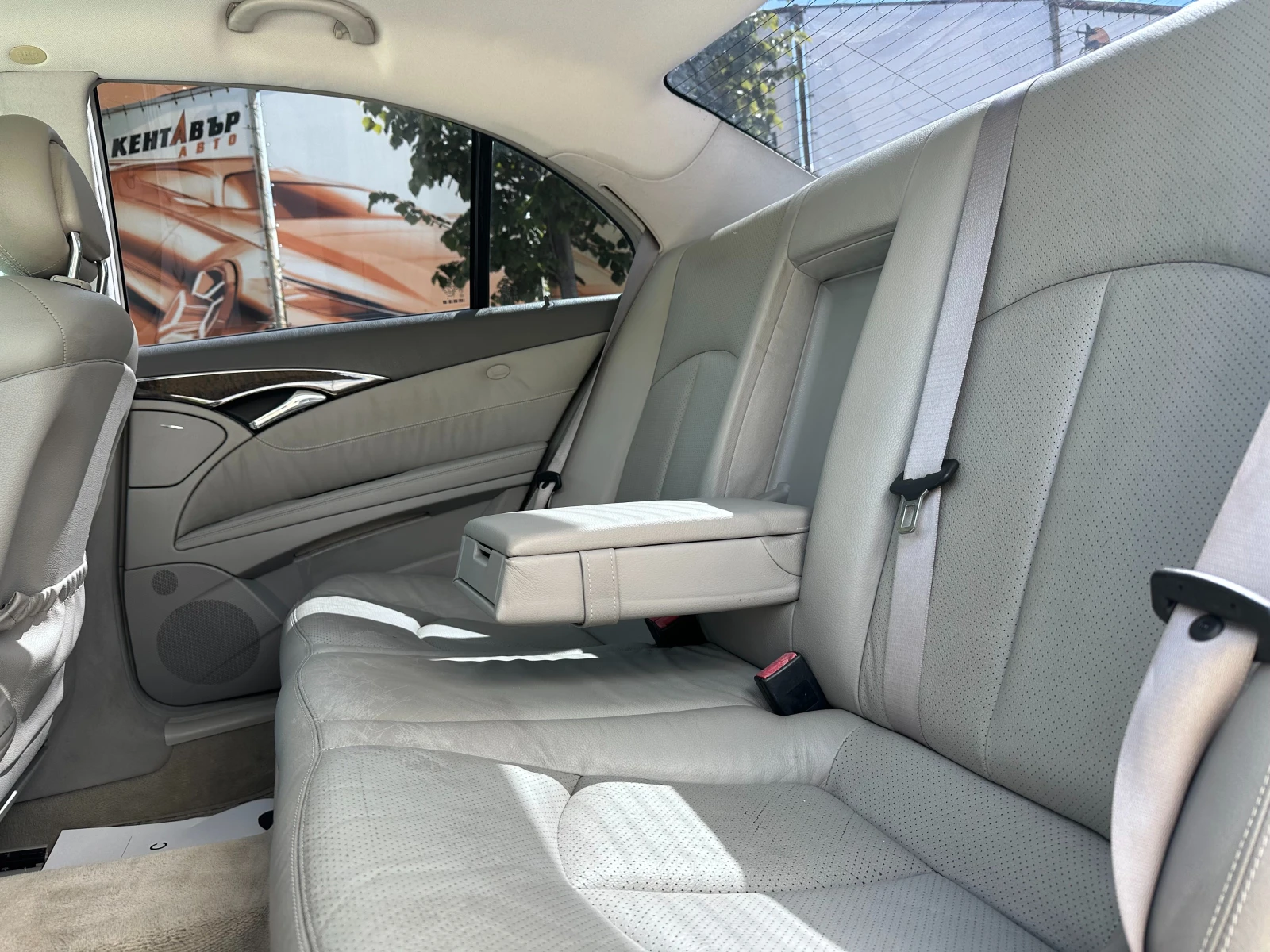 Mercedes-Benz E 270 2.7d 177 к.с. - изображение 9