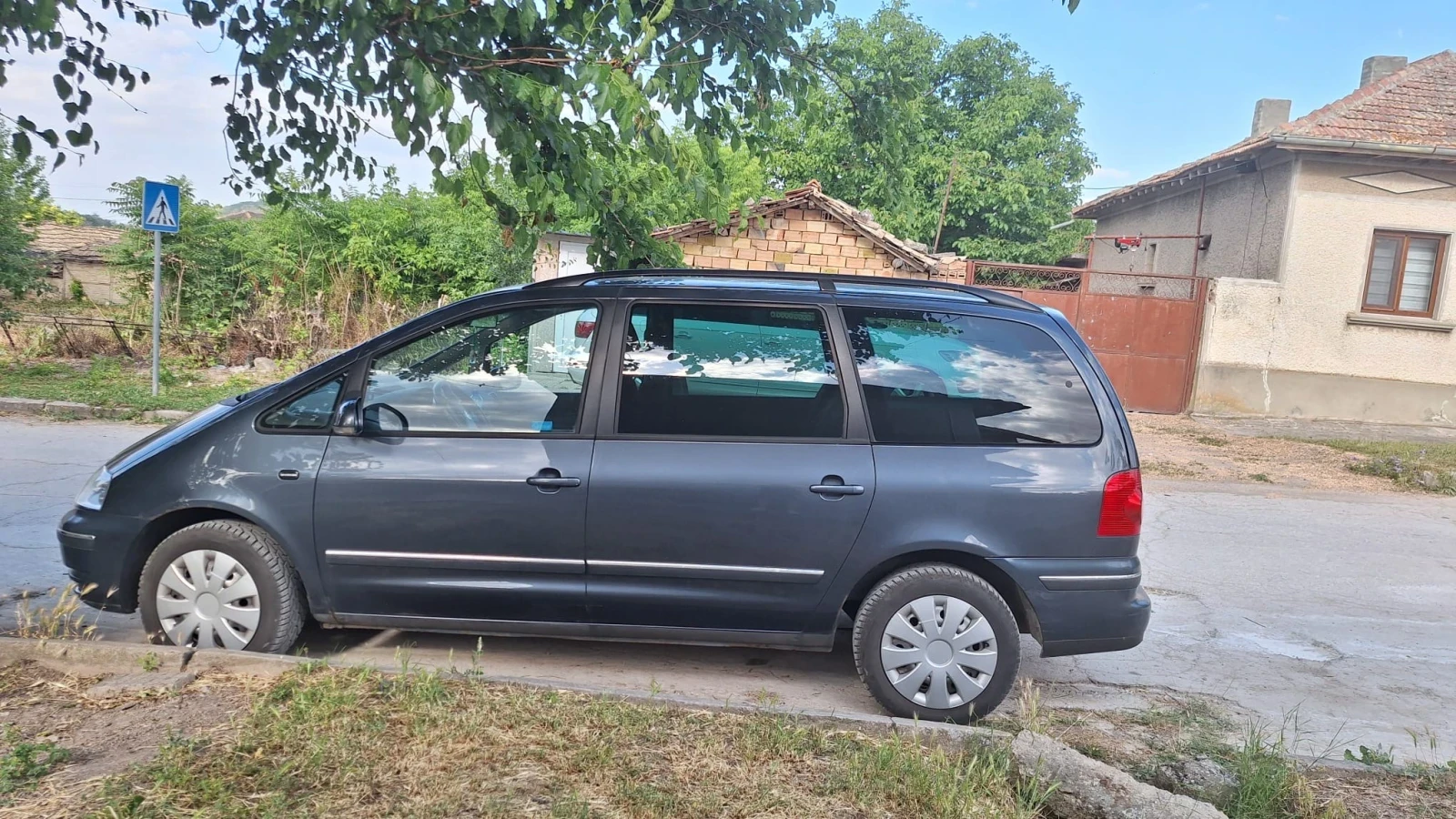 VW Sharan  - изображение 3