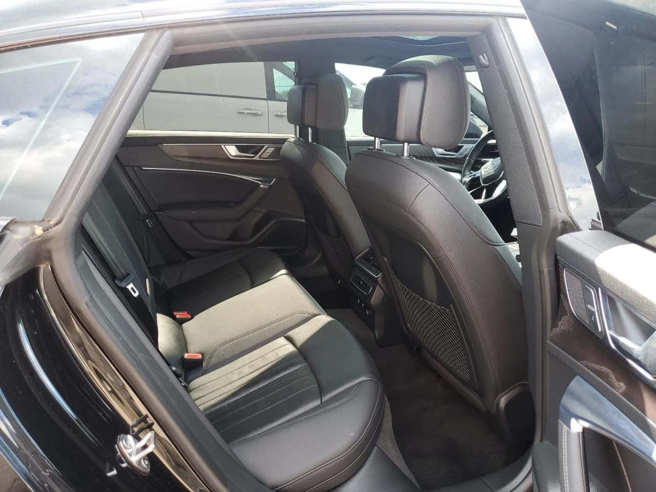 Audi A7 PREMIUM PLUS S-LINE - изображение 10