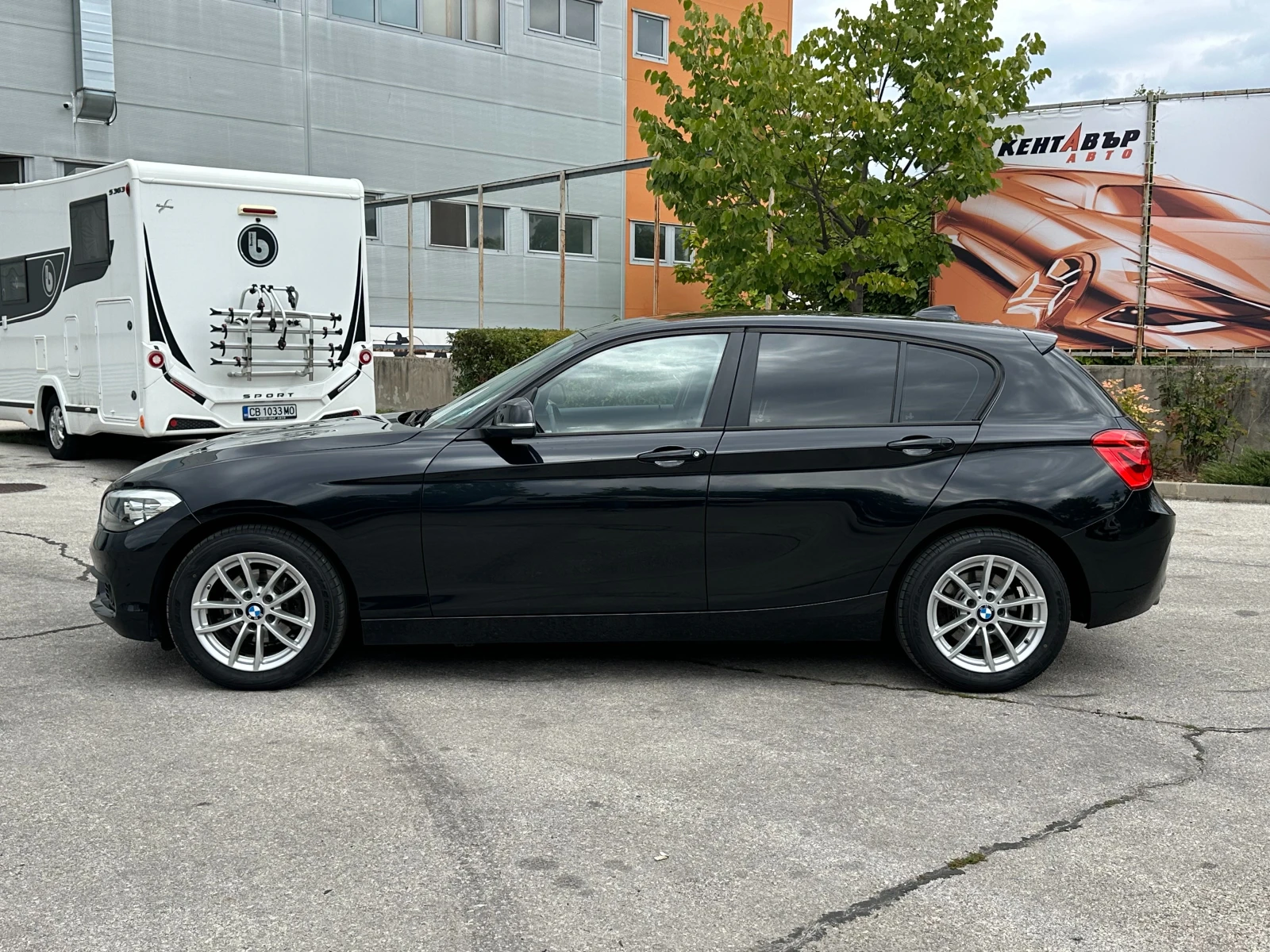 BMW 118 2.0d 150 к.с. - изображение 2