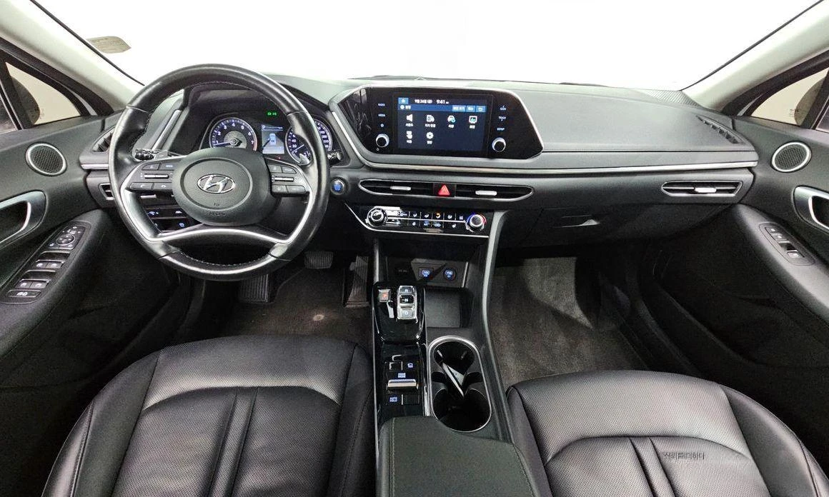 Hyundai Sonata  - изображение 7