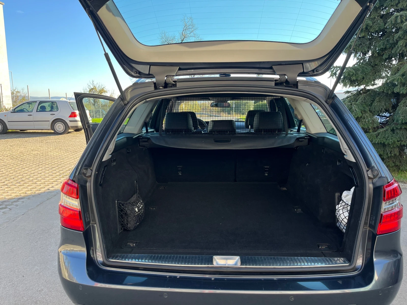 Mercedes-Benz E 220 cdi/ реален пробег/ 7G tronic/ кожа/  - изображение 10