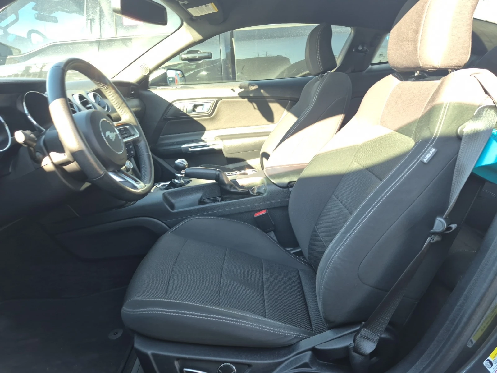 Ford Mustang * CARFAX * БЕЗ ПЪРВОНАЧАЛНА ВНОСКА - изображение 4