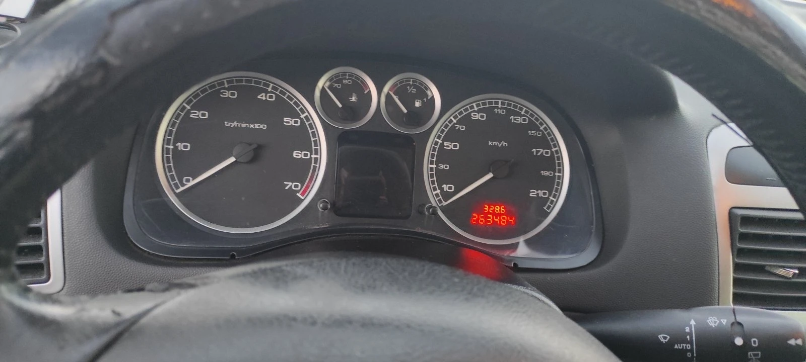 Peugeot 307 SW, снимка 17 - Автомобили и джипове - 54347790