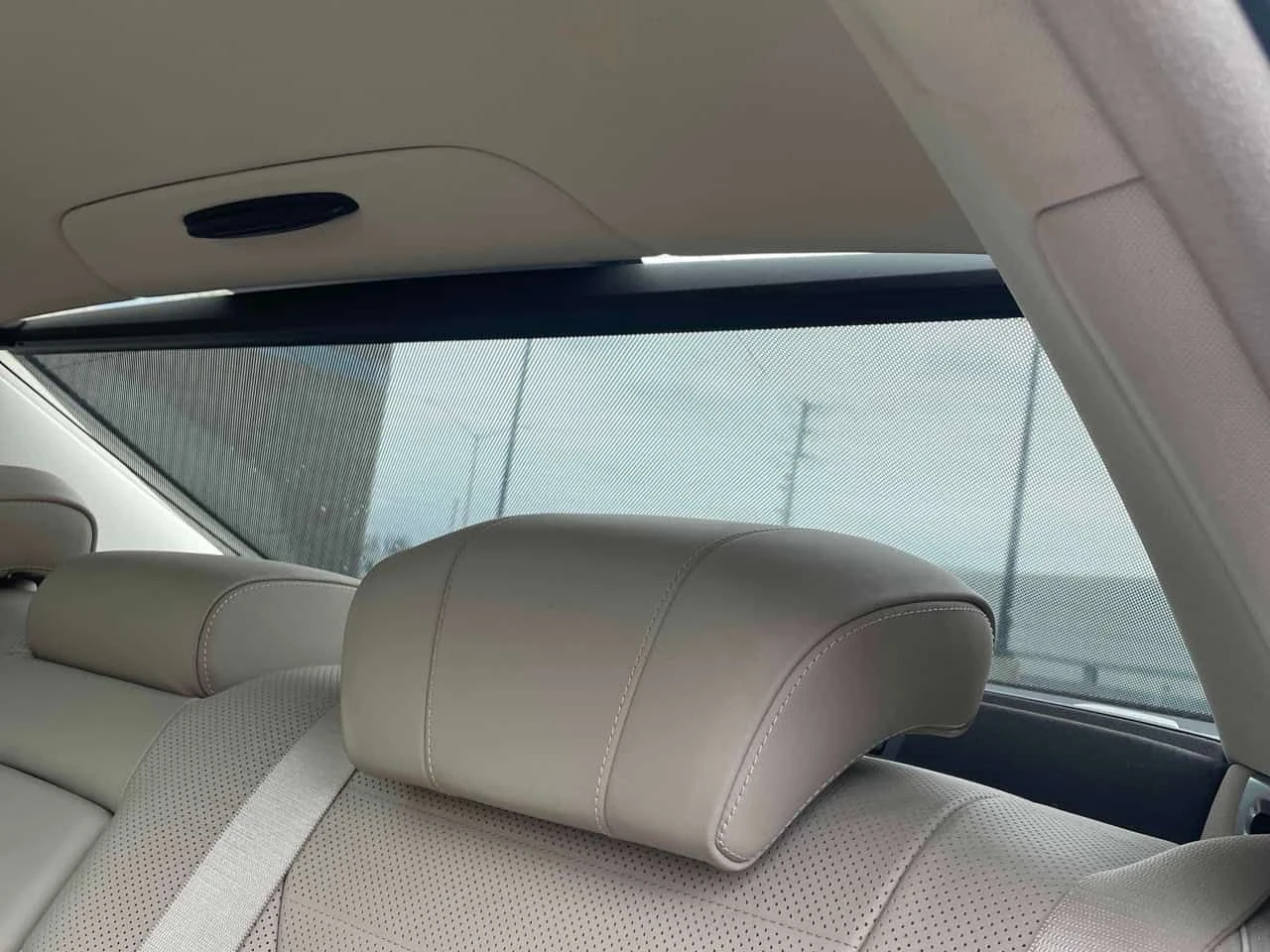 Mercedes-Benz S 550 * ДИСТРОНИК* ПАНОРАМА* МАСАЖ* ОБДУХВАНЕ* , снимка 14 - Автомобили и джипове - 54396894