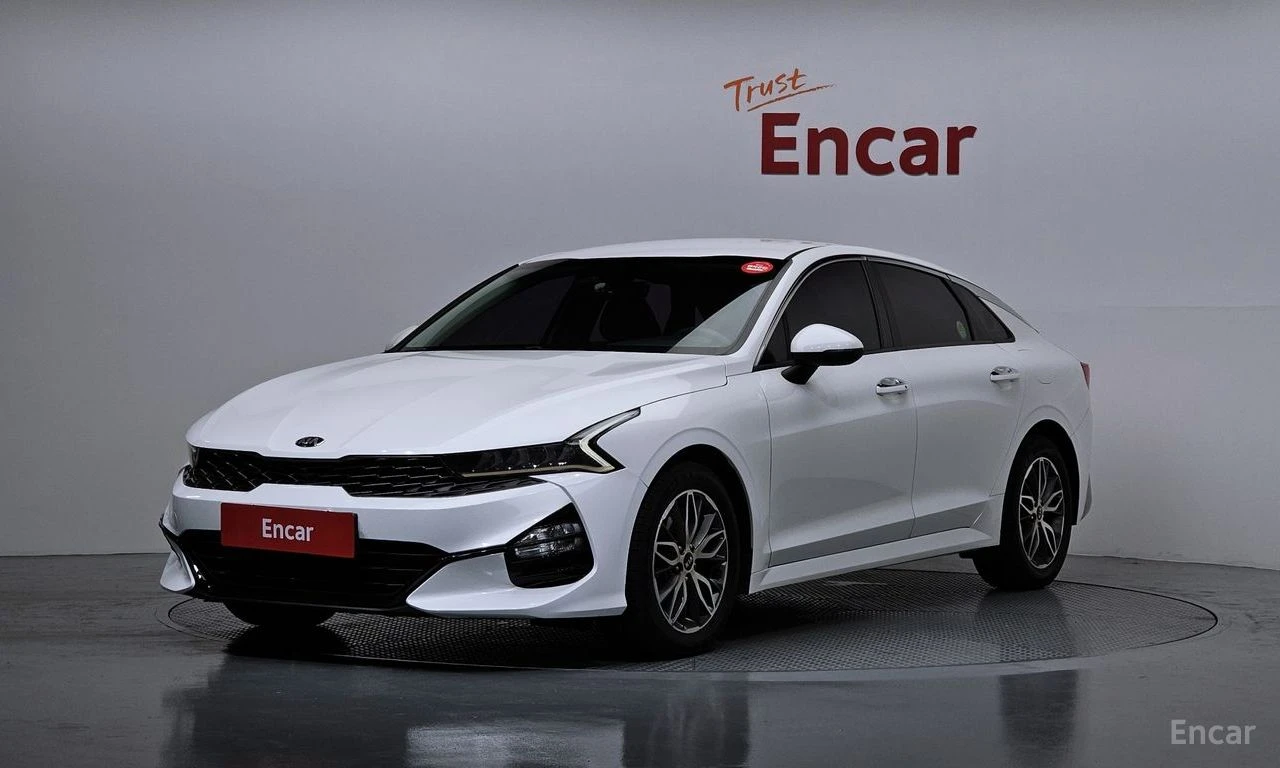 Kia K5 2.0 Trendy* ПОДГРЕВ* КАМЕРА* KEYLESS* КРАЙНА ЦЕНА*
