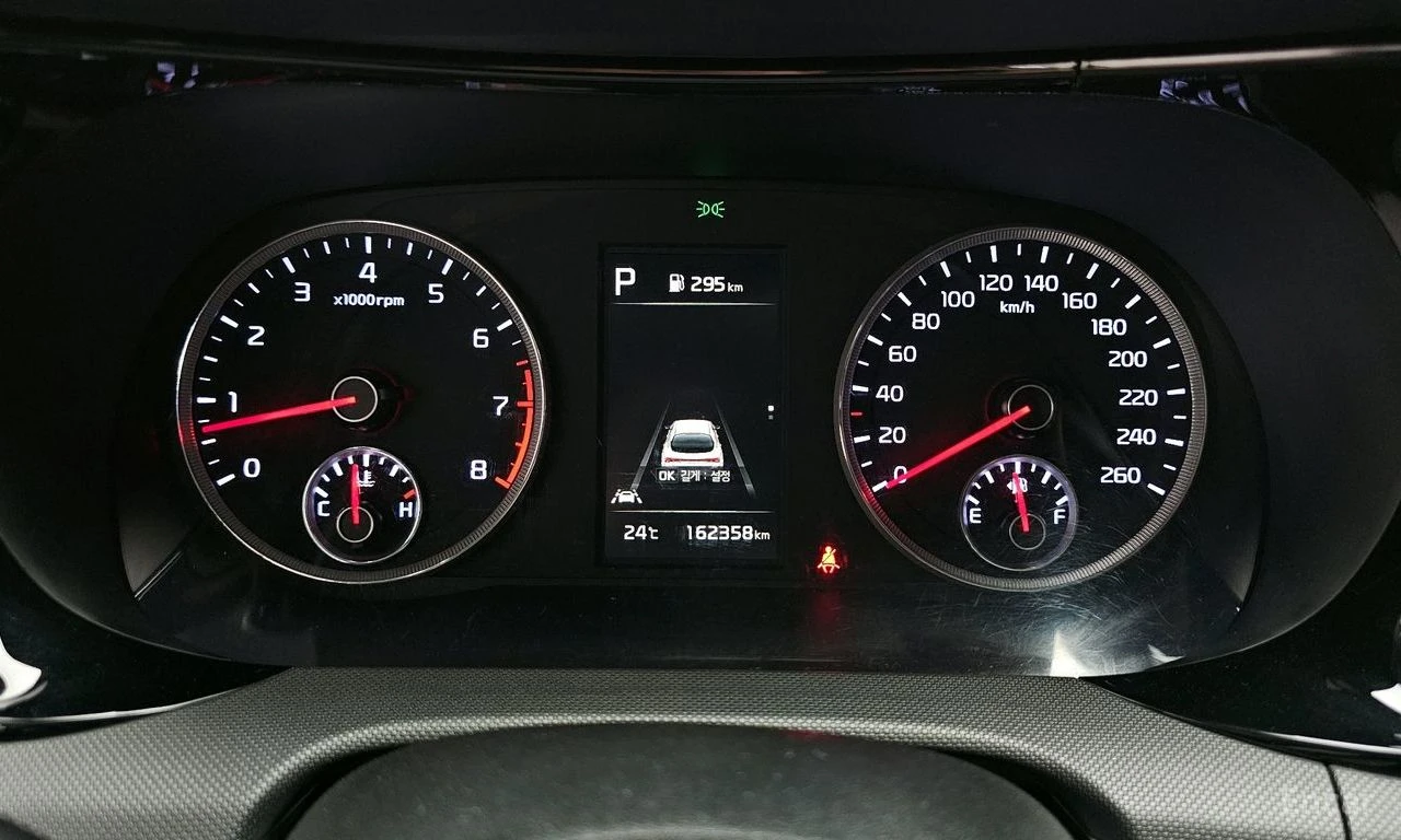 Kia K5 2.0 Trendy* ПОДГРЕВ* КАМЕРА* KEYLESS* КРАЙНА ЦЕНА*, снимка 10 - Автомобили и джипове - 54497478