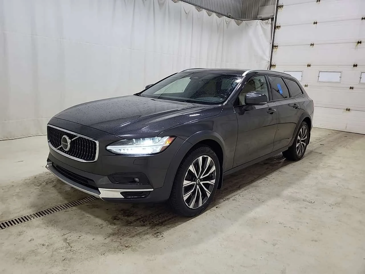 Volvo V90 Cross Country * B6 AWD * CARFAX * �e� ��������� *  | Mobile.bg � ����������� 1