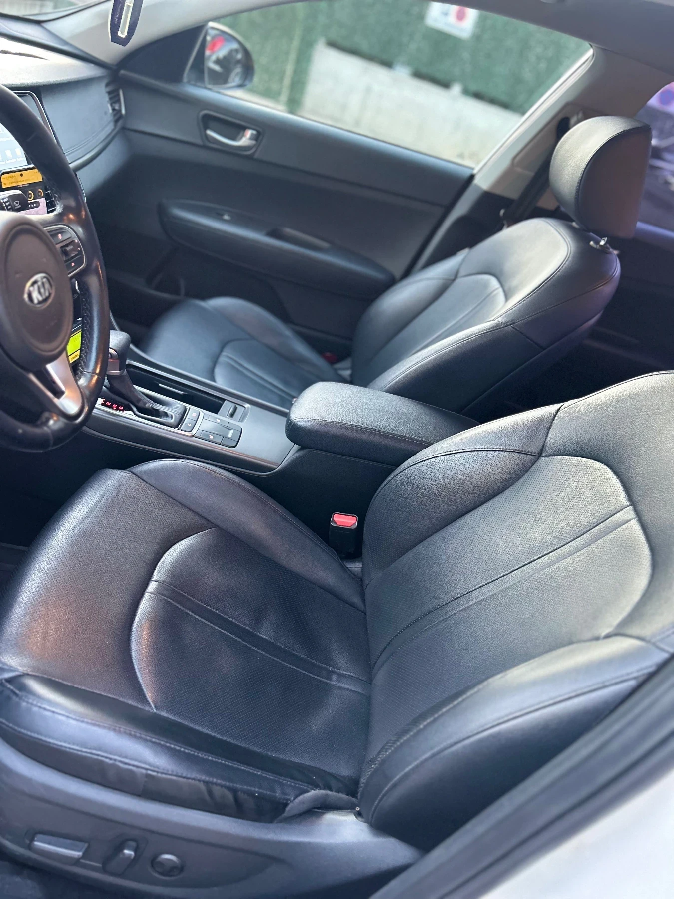Kia K5 2.0, снимка 6 - Автомобили и джипове - 54563233