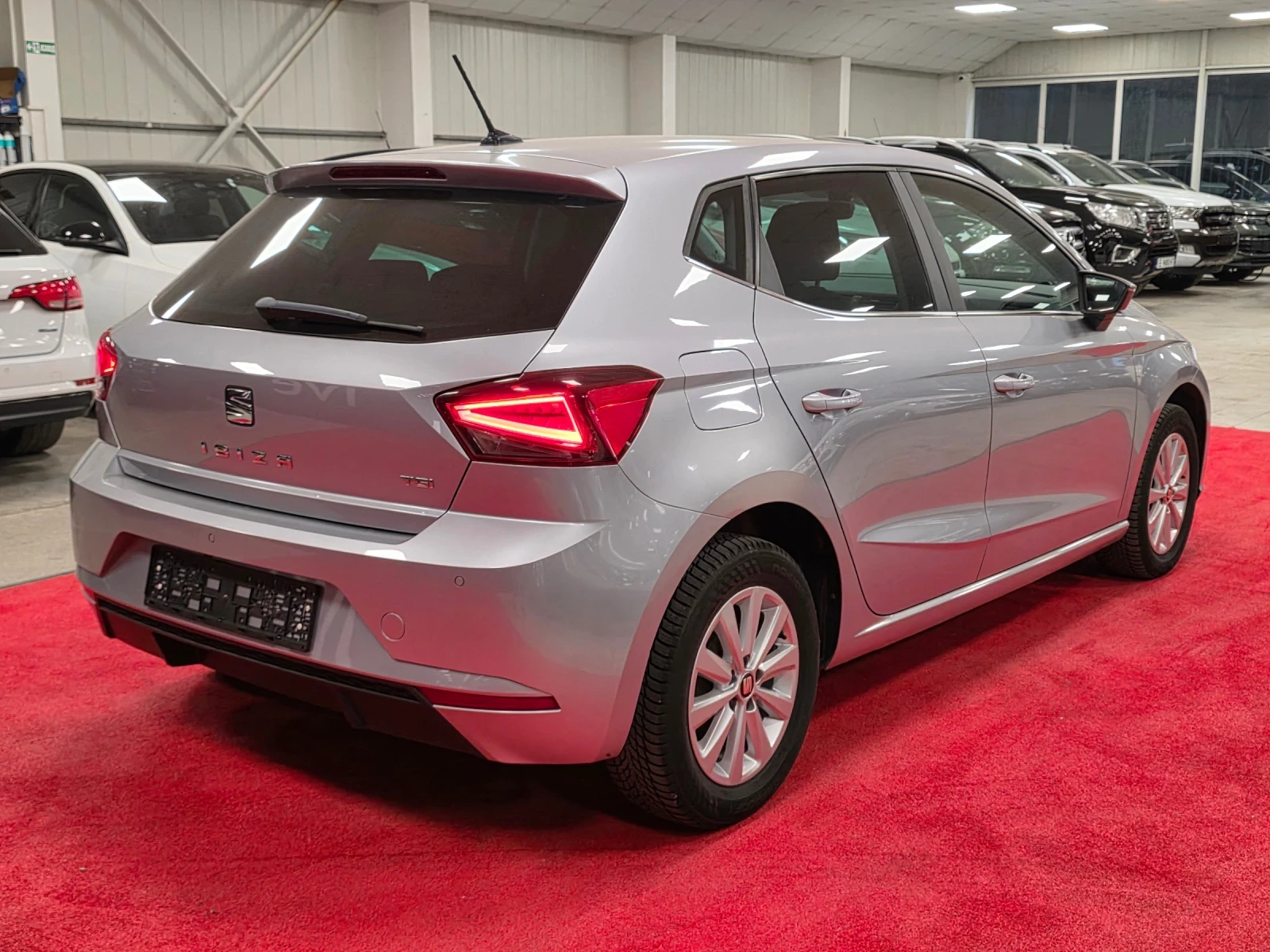 Seat Ibiza 1.0 TSI | CNG заводски метан | 101000км, снимка 6 - Автомобили и джипове - 54745500
