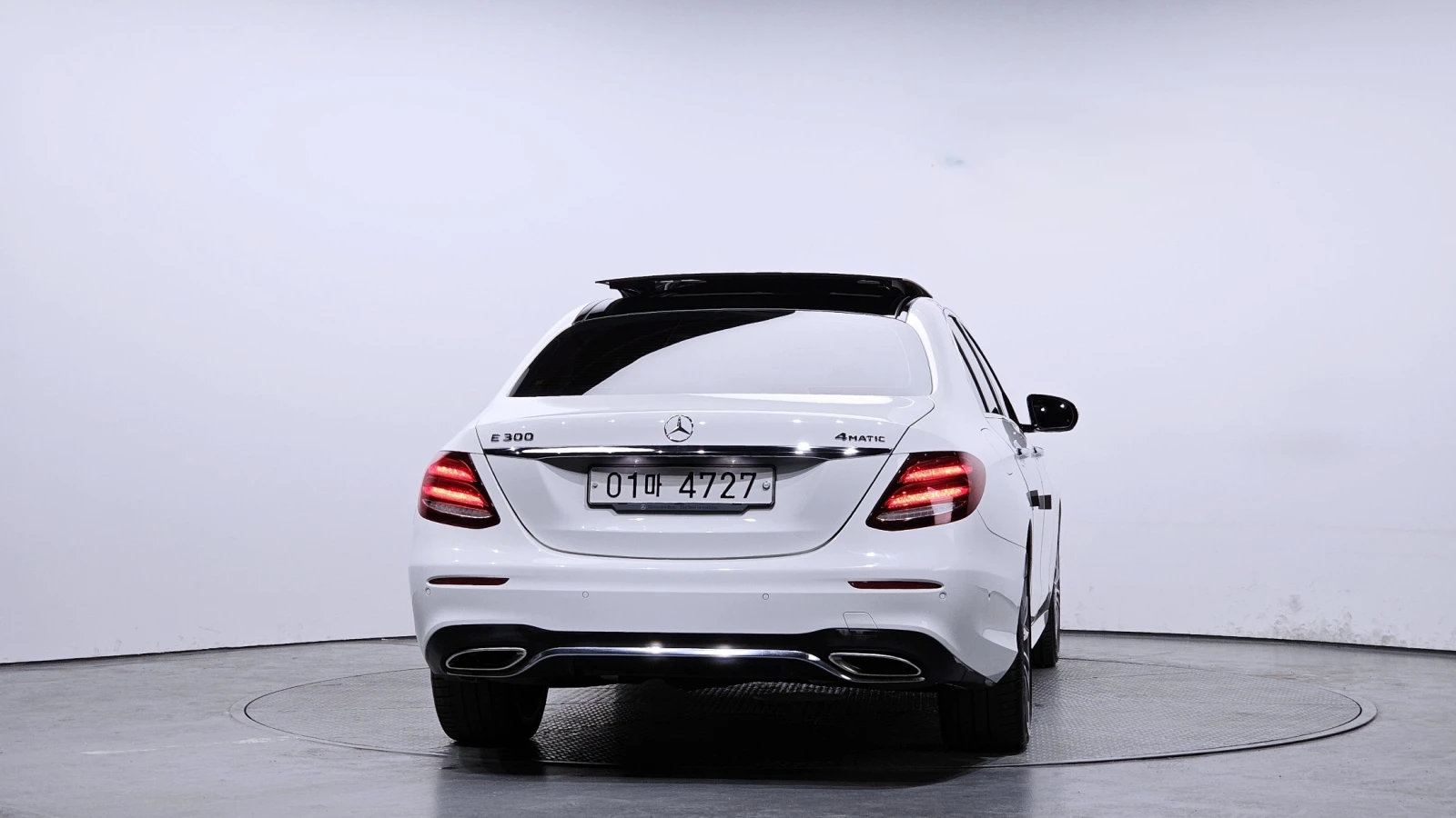 Mercedes-Benz E 300 AMG Line cam360* Disi/���������/�������� | Mobile.bg � ����������� 4