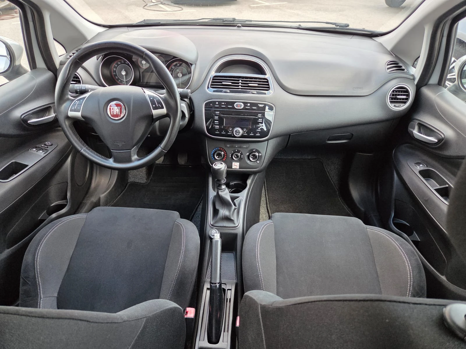 Fiat Punto 1.2, снимка 8 - Автомобили и джипове - 55217379