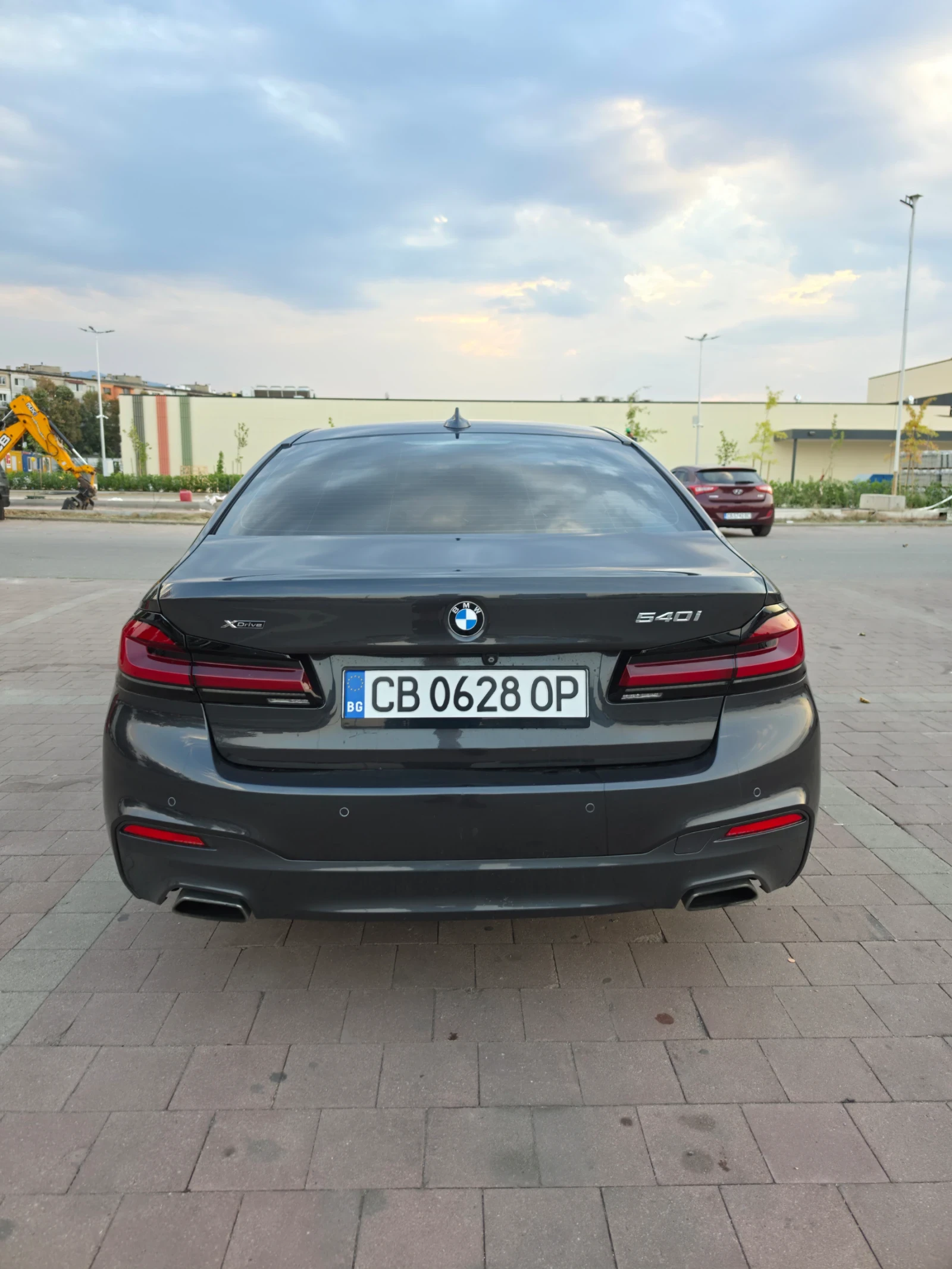 BMW 540 XI, снимка 5 - Автомобили и джипове - 56024135