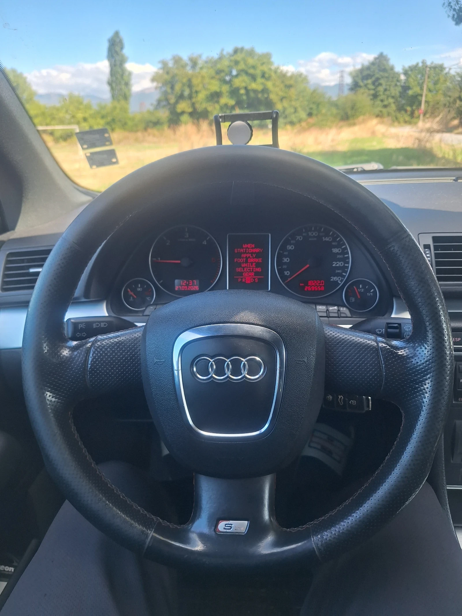 Audi A4, снимка 8 - Автомобили и джипове - 56288510