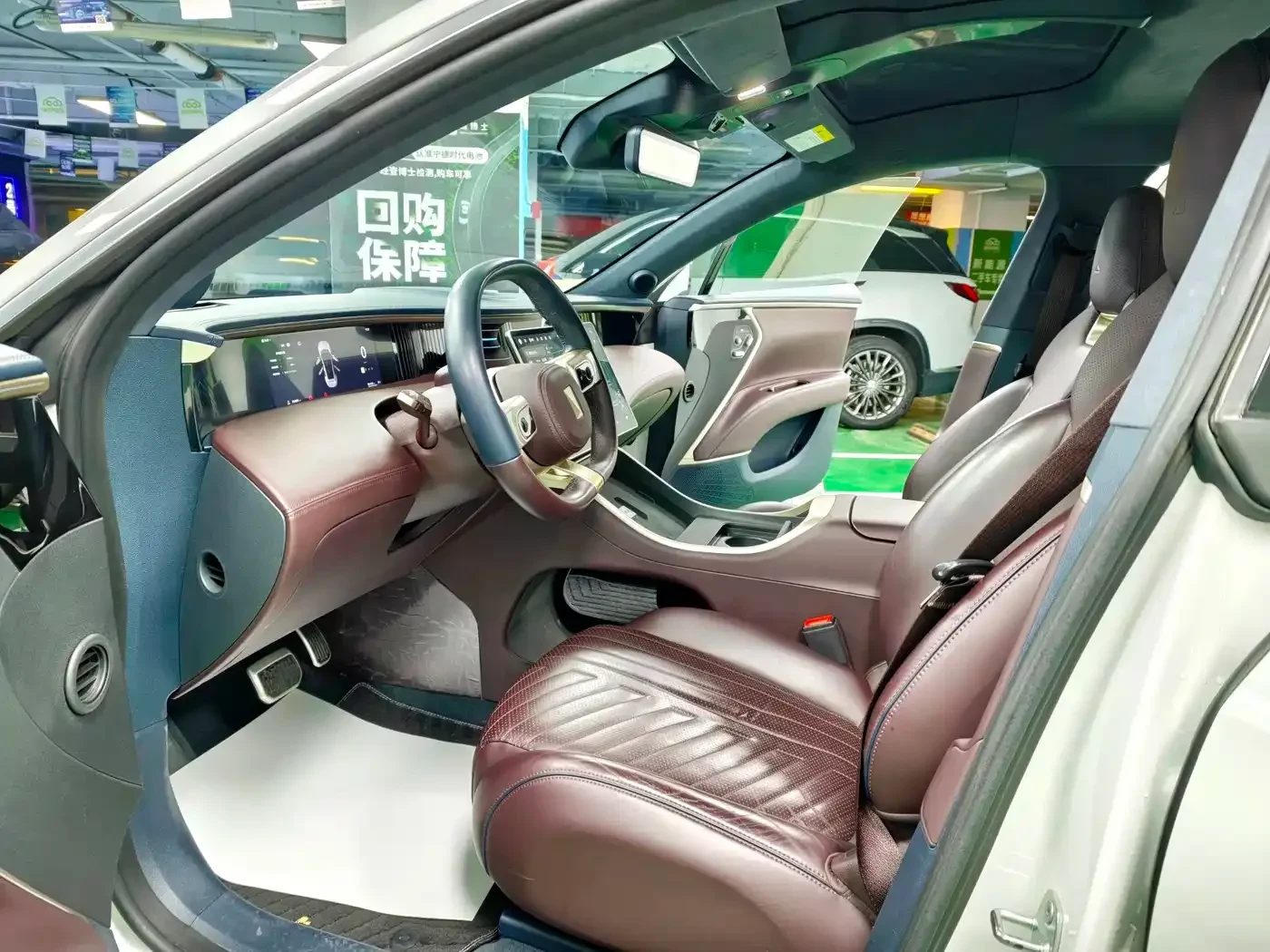 Avatr 11 Long Range Single Motor 5-Seater, снимка 5 - Автомобили и джипове - 56706876