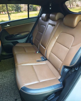 Kia Sportage 2.0 MPI , снимка 15