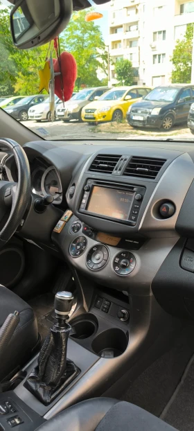 Обява за продажба на Toyota Rav4 D4D 2.2 150 к.с ~18 499 лв. - изображение 5
