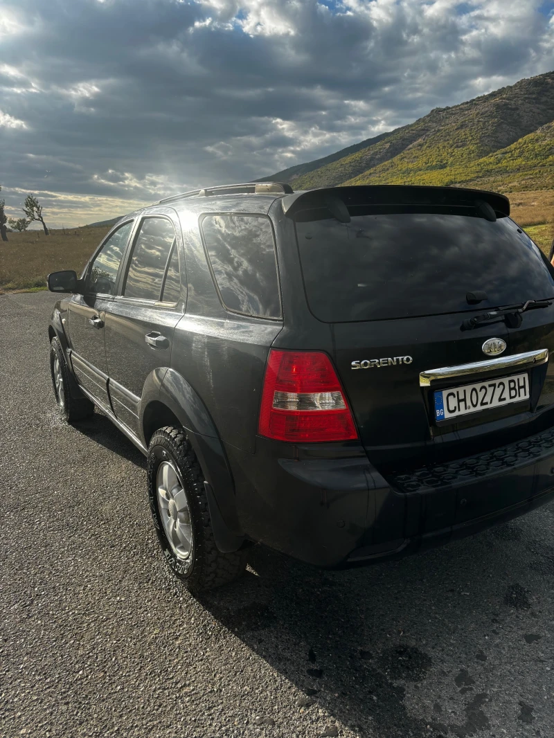 Kia Sorento, снимка 3 - Автомобили и джипове - 47337163