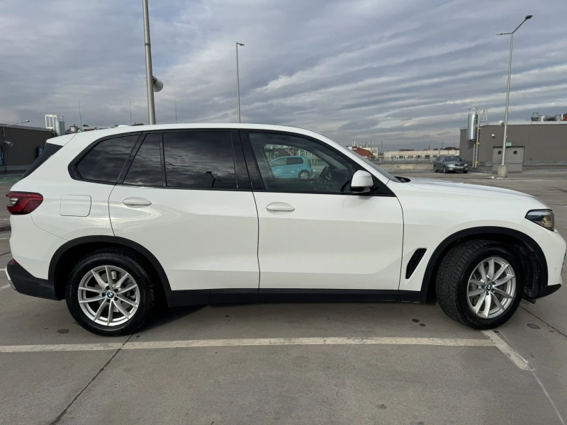 BMW X5 40i xDrive, снимка 8 - Автомобили и джипове - 48367435