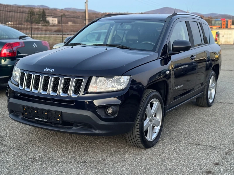 Jeep Compass 2.4 Limited 4x4, снимка 1 - Автомобили и джипове - 49441012