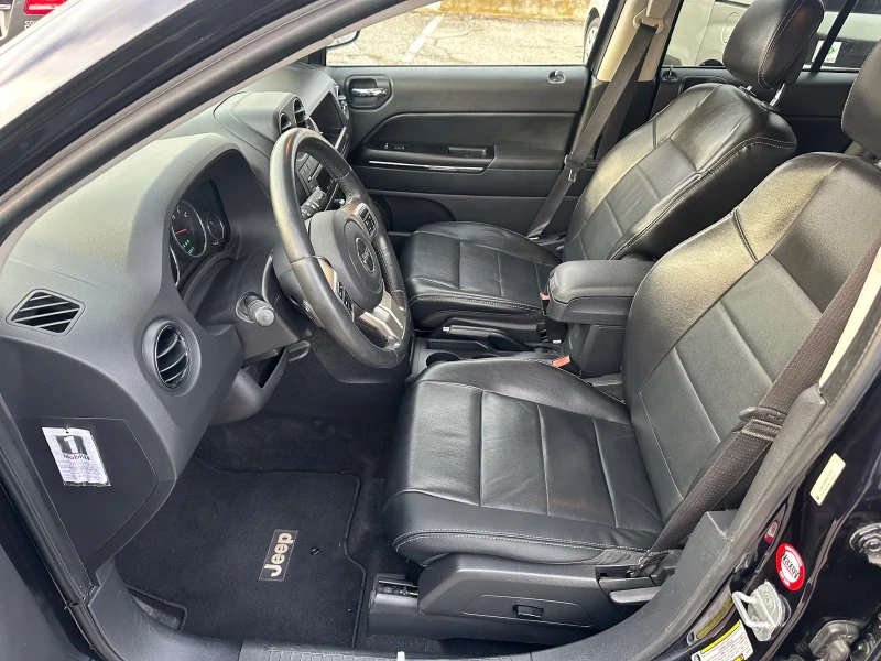 Jeep Compass 2.4 Limited 4x4, снимка 10 - Автомобили и джипове - 49441012