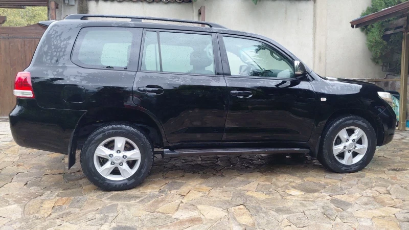 Toyota Land cruiser 77777 км, снимка 4 - Автомобили и джипове - 51430692