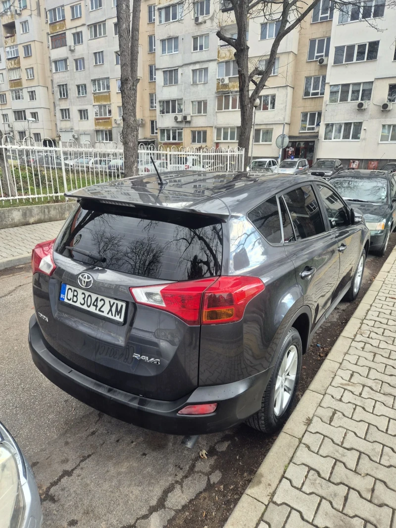 Toyota Rav4 Топ 2.0 D4D, снимка 4 - Автомобили и джипове - 52596768