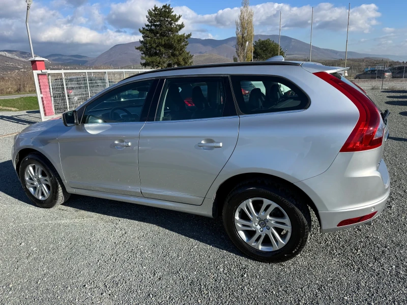 Volvo XC60 (KATO НОВА), снимка 9 - Автомобили и джипове - 52754039