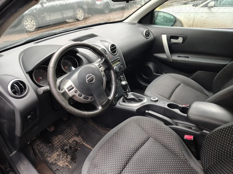 Nissan Qashqai, снимка 3 - Автомобили и джипове - 53484062
