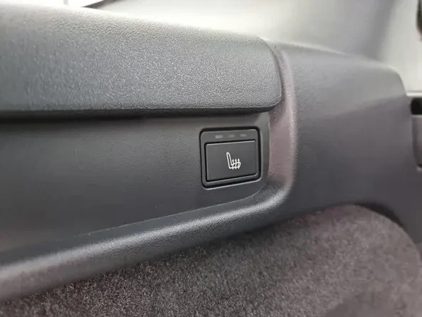 Land Rover Discovery D250 = Dynamic HSE = Гаранция, снимка 12 - Автомобили и джипове - 53467787